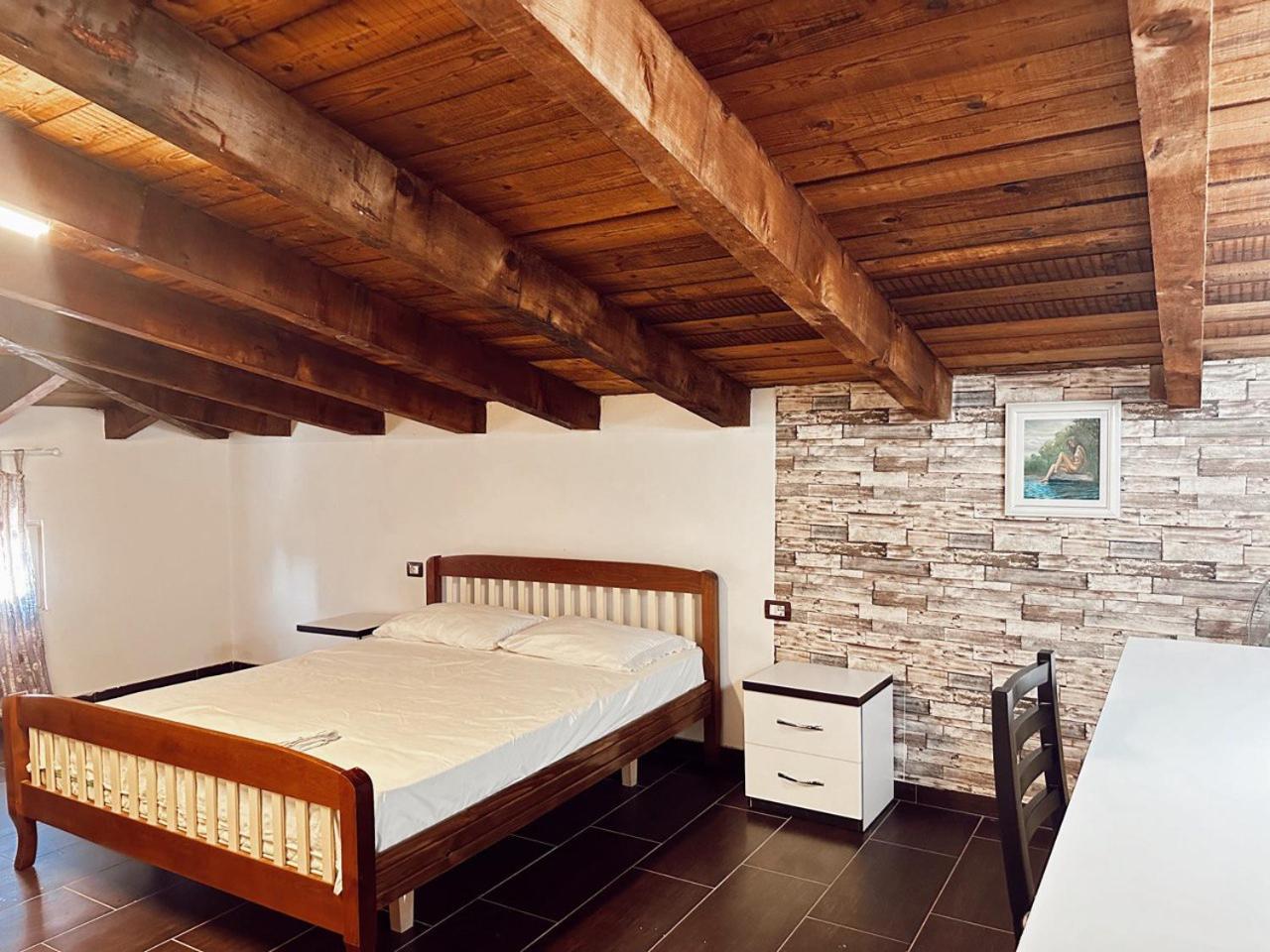 Oa'S Beach Apartment Влёра Экстерьер фото